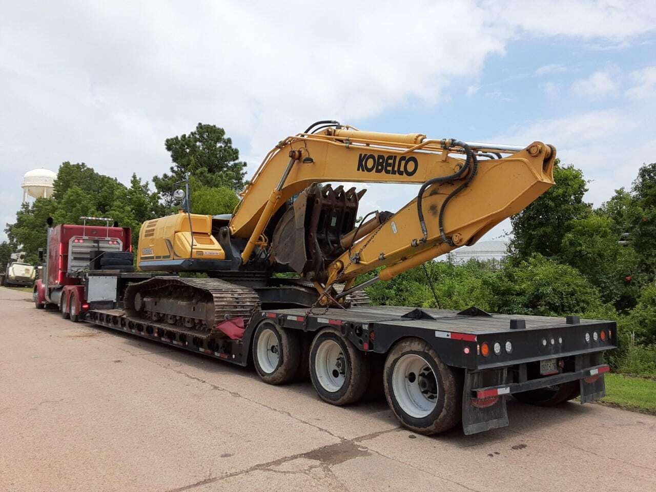 KOBELCO EXCAVATOR