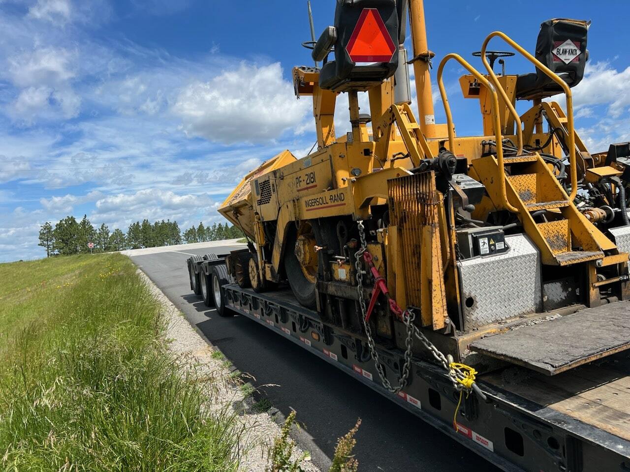 2000 Blaw-Knox PF-2181 Asphalt Paver