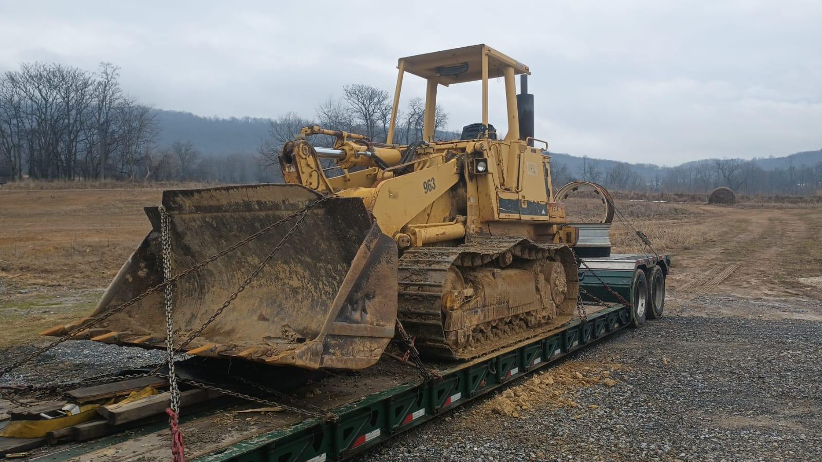 1984 CAT963 Crawler Loader 2 Rear Tractor