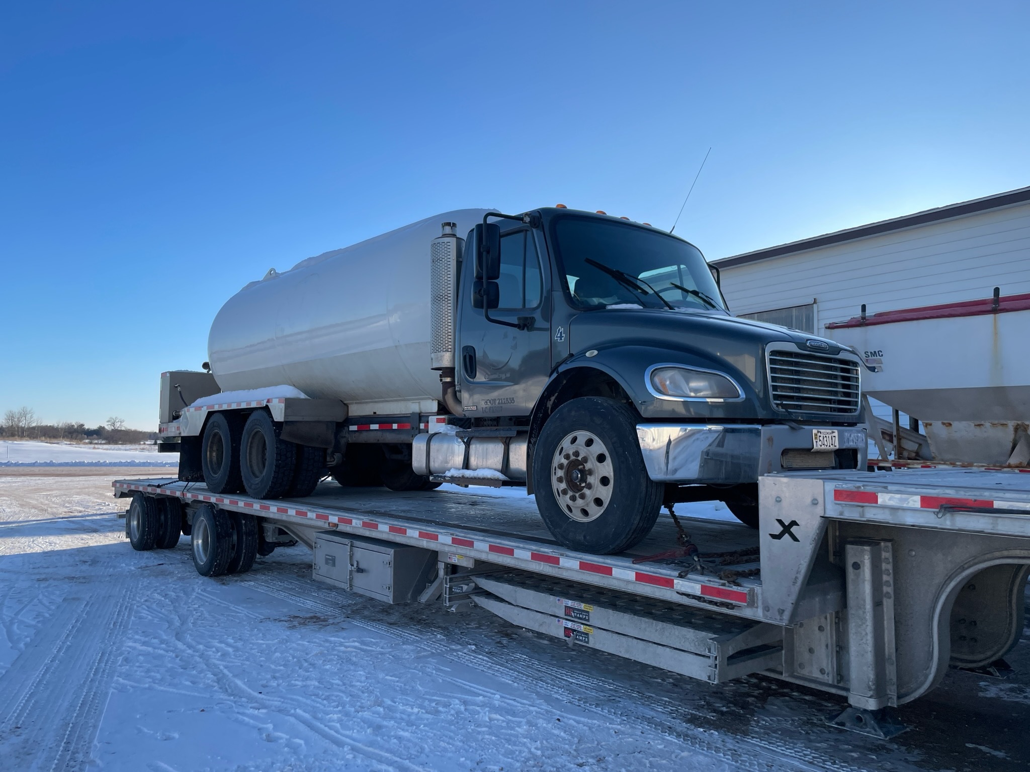 2006 Freightliner Business Class M2 Truck