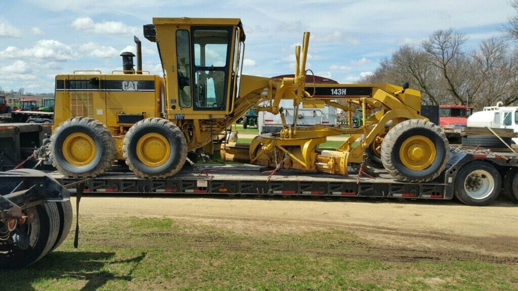 CAT 143H Motor Grader