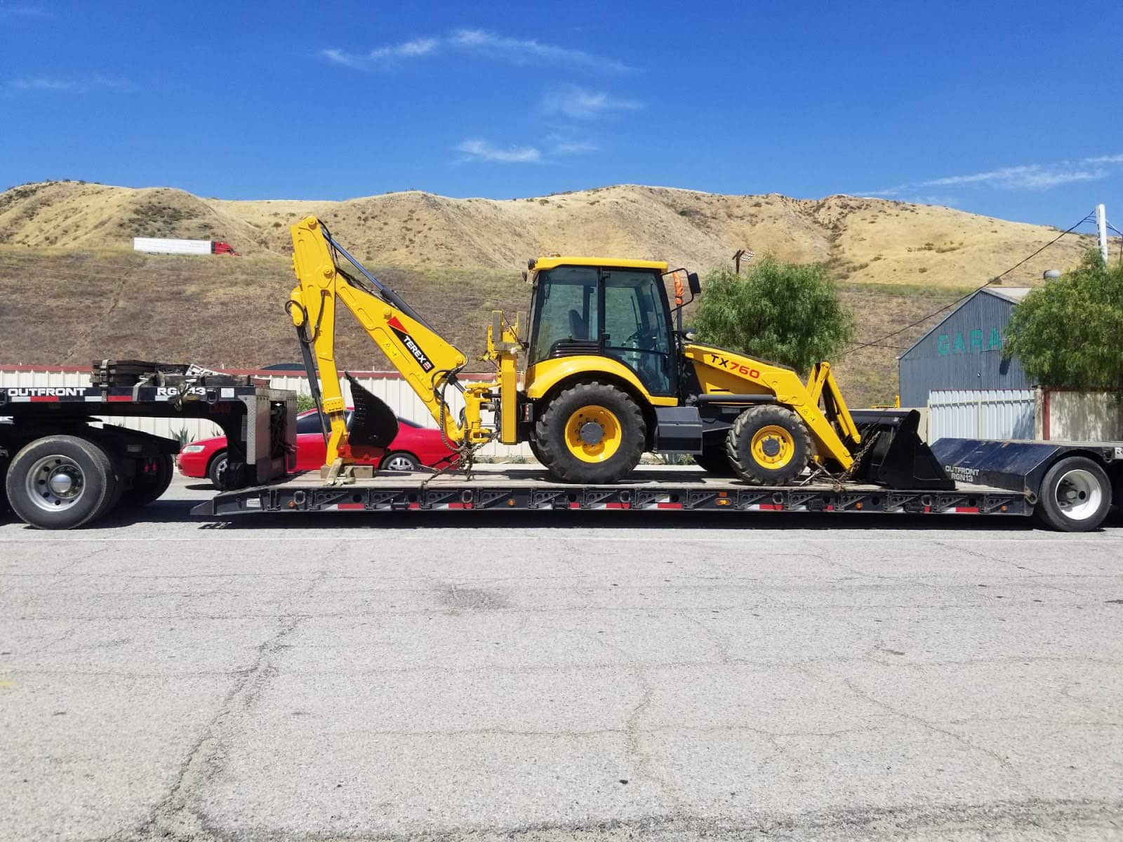 Hauling Terex TX760