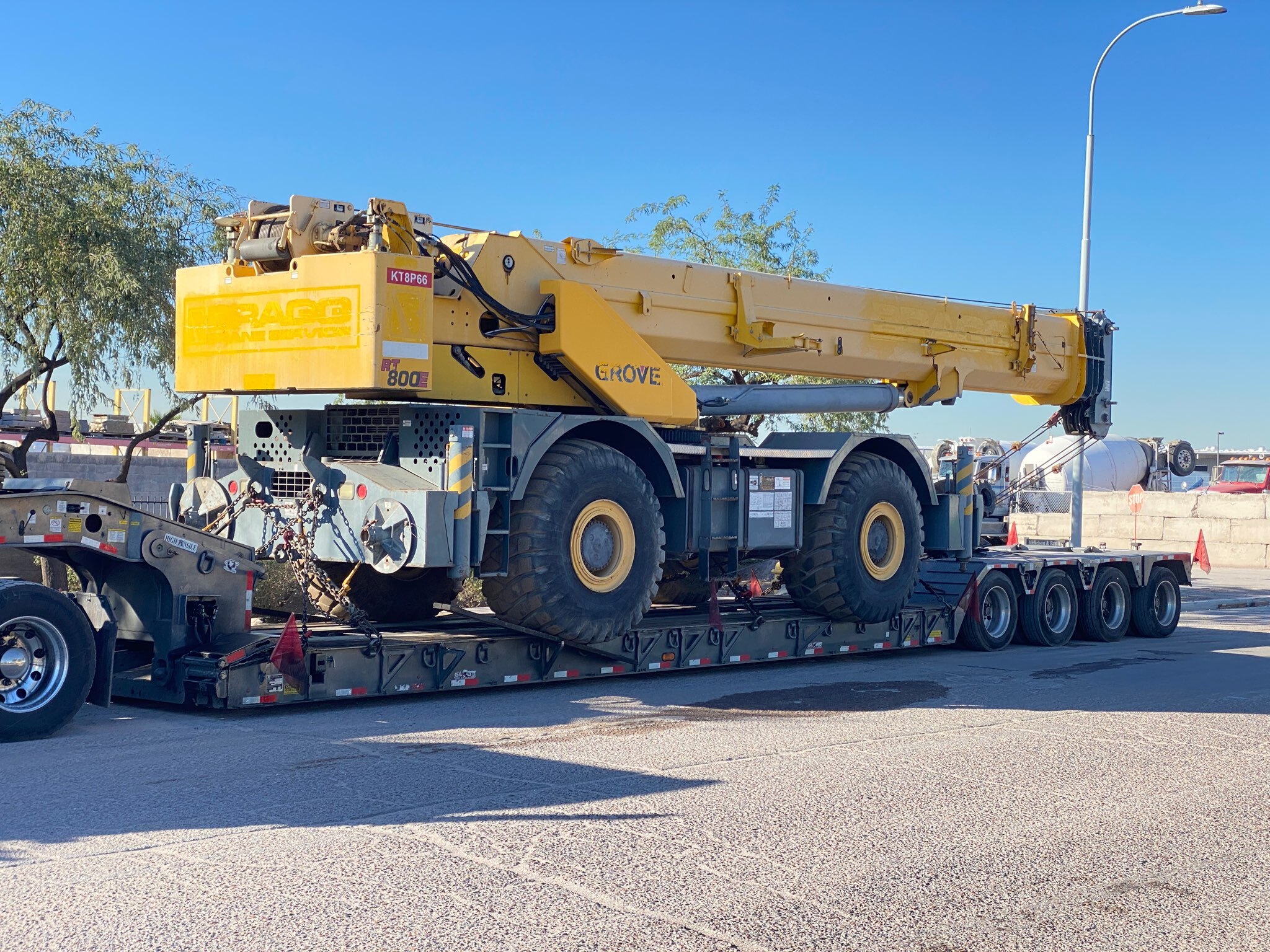 2005 Grove RT 880E Rough Terrain Crane
