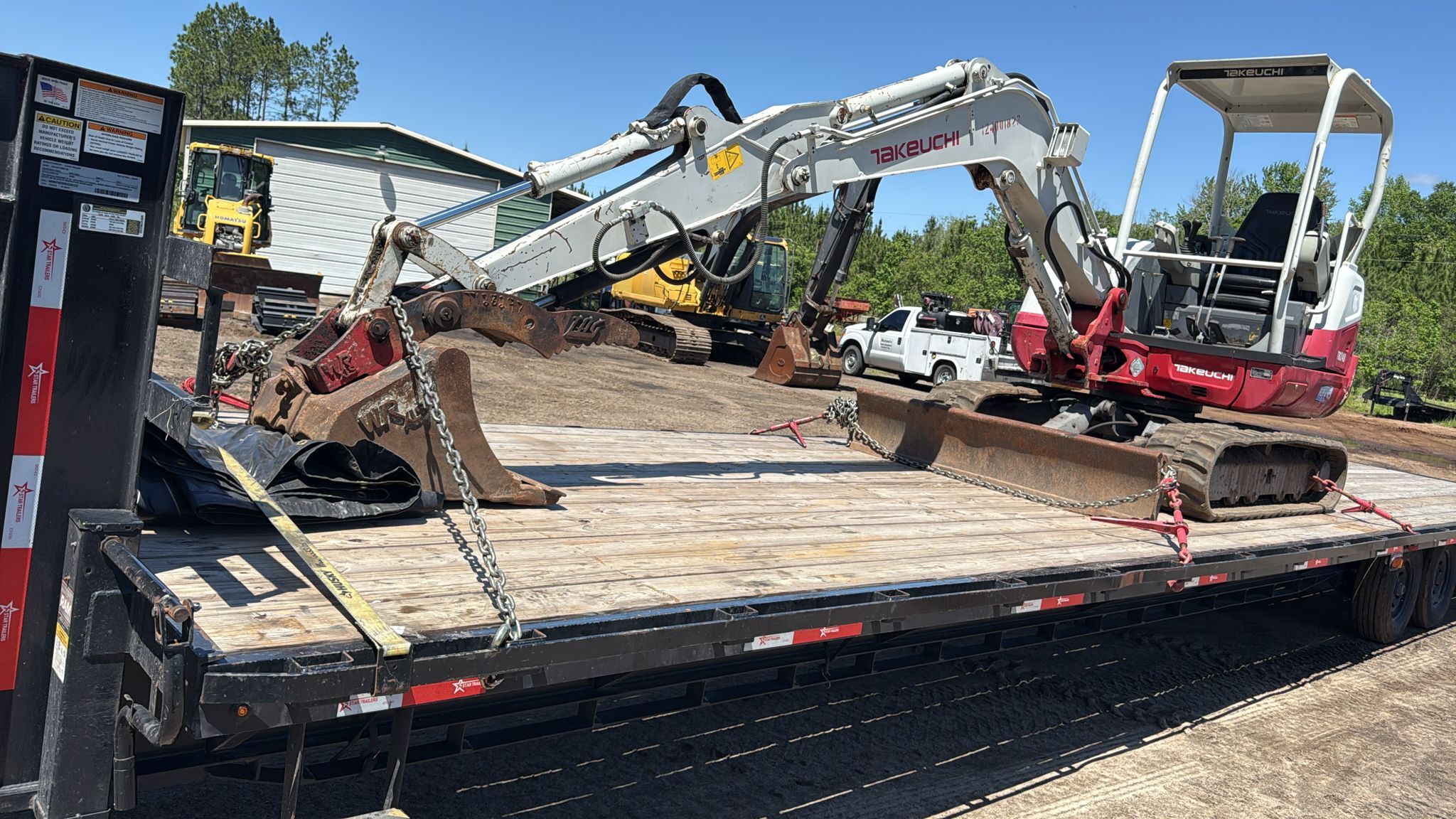 2016 Takuachi Excavator TB240